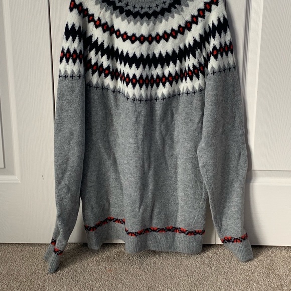 Sweater - Picture 3 of 5